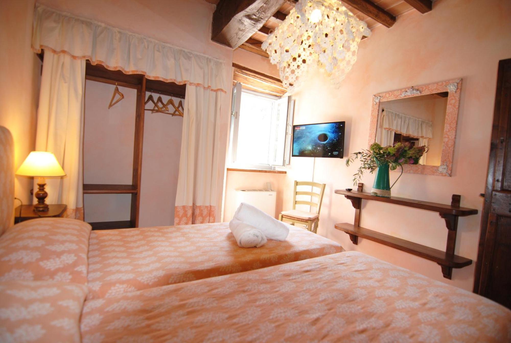 Agriturismo I Frati Paciano Buitenkant foto